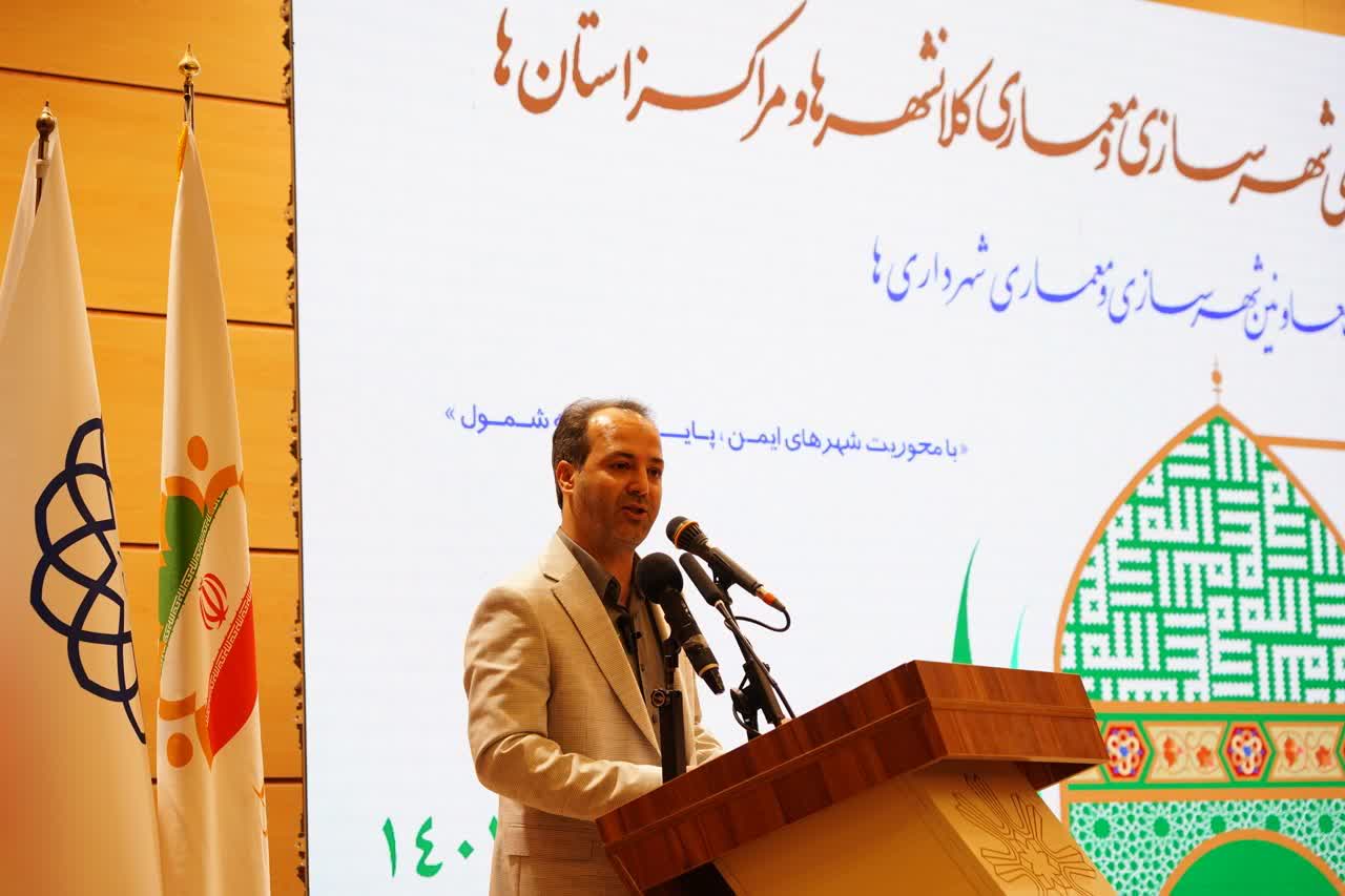عدم تسریع در بازآفرینی شهری، محدودیت درآمدی شهرداری و پایین بودن درآمد سرانه جمیعتی است  / احیای بافت تاریخی و بازآفرینی شهر اردبیل نیازمند حمایت دولت است
