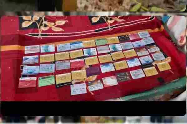  سارقان کارت های بانکی افراد سالمند در اردبیل دستگیر شدند
