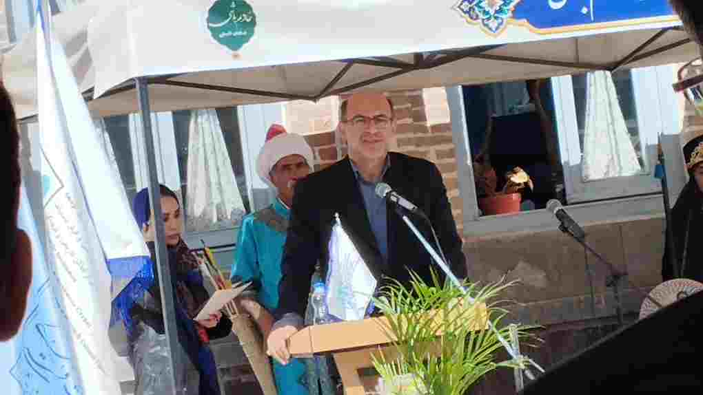 توسعه رستوران های سنتی ارزش افزوده بیشتری را در استان ایجاد می کند
