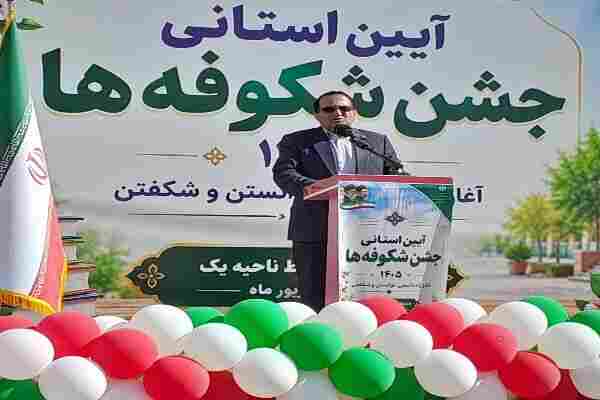  زنگ مهر برای ۱۷۵۰۰ کلاس اولی در اردبیل نواخته شد