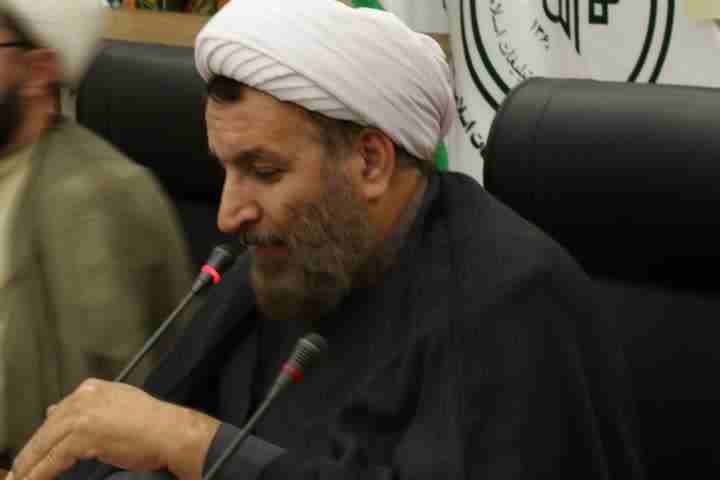 توانمندسازی ائمه جماعات؛ راهبرد ترویج فرهنگ نماز در ادارات اردبیل
